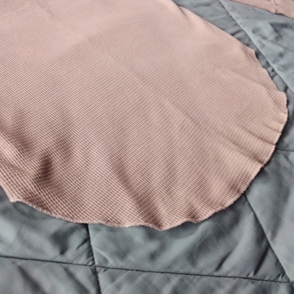 Women's Babaton Light Mauve Thermal Cowl Neck Sweater Size Small Tunic - Picture 11 of 16